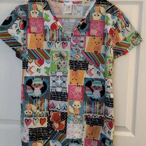 B SCRUBS Foxy Heart Patchwork Print Scrubs Top, L